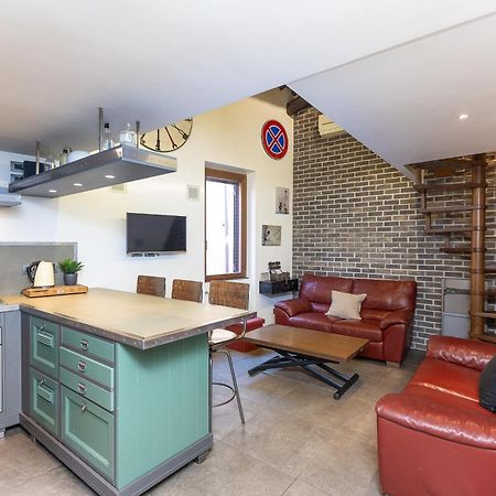 Mou Trastevere House By Rental In Рим Екстер'єр фото